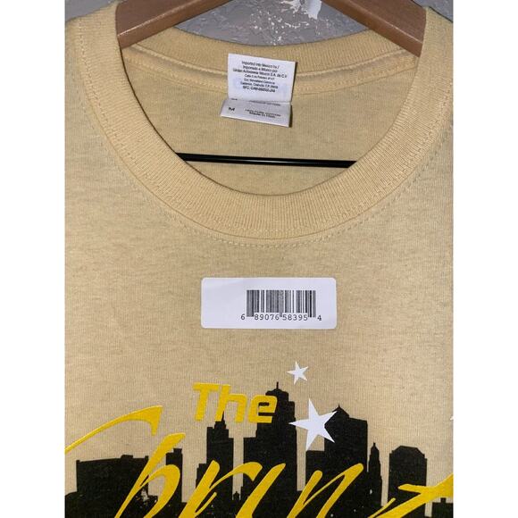 Vintage Sprint Center Shirt Events Arena Music Sports Yellow Graphic Tee Y2K M - Picture 6 of 11
